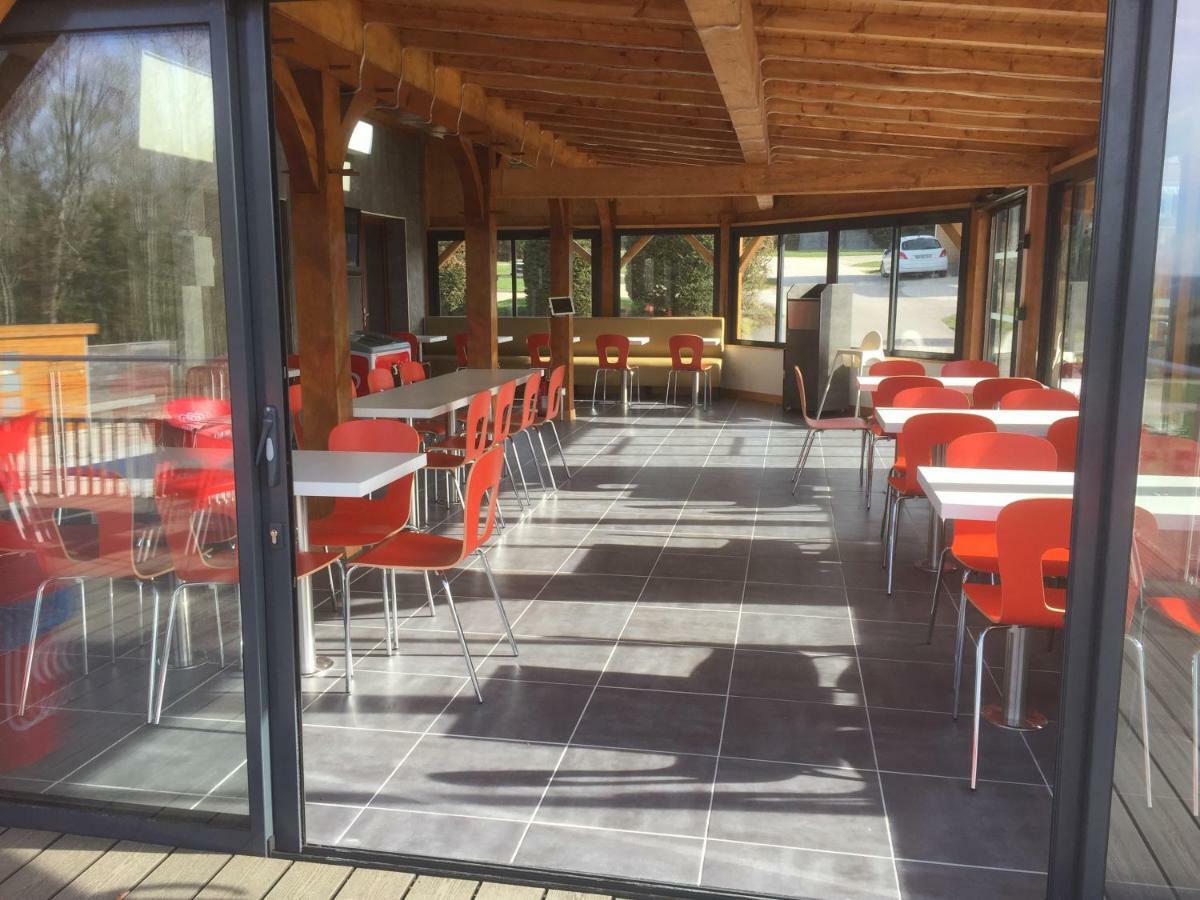 Camping Porte Des Vosges Bulgnéville Екстериор снимка